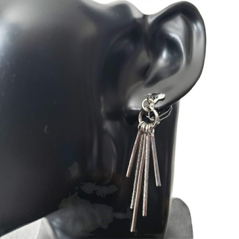 Fashion Jewelry Silver Chandelier Clip-On Earrings